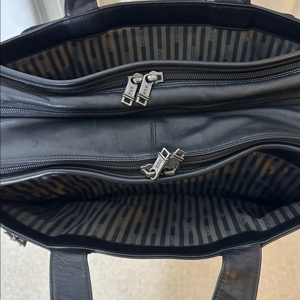 Tumi Alpha Leather Expandable Organizer Briefcase Black Laptop Bag